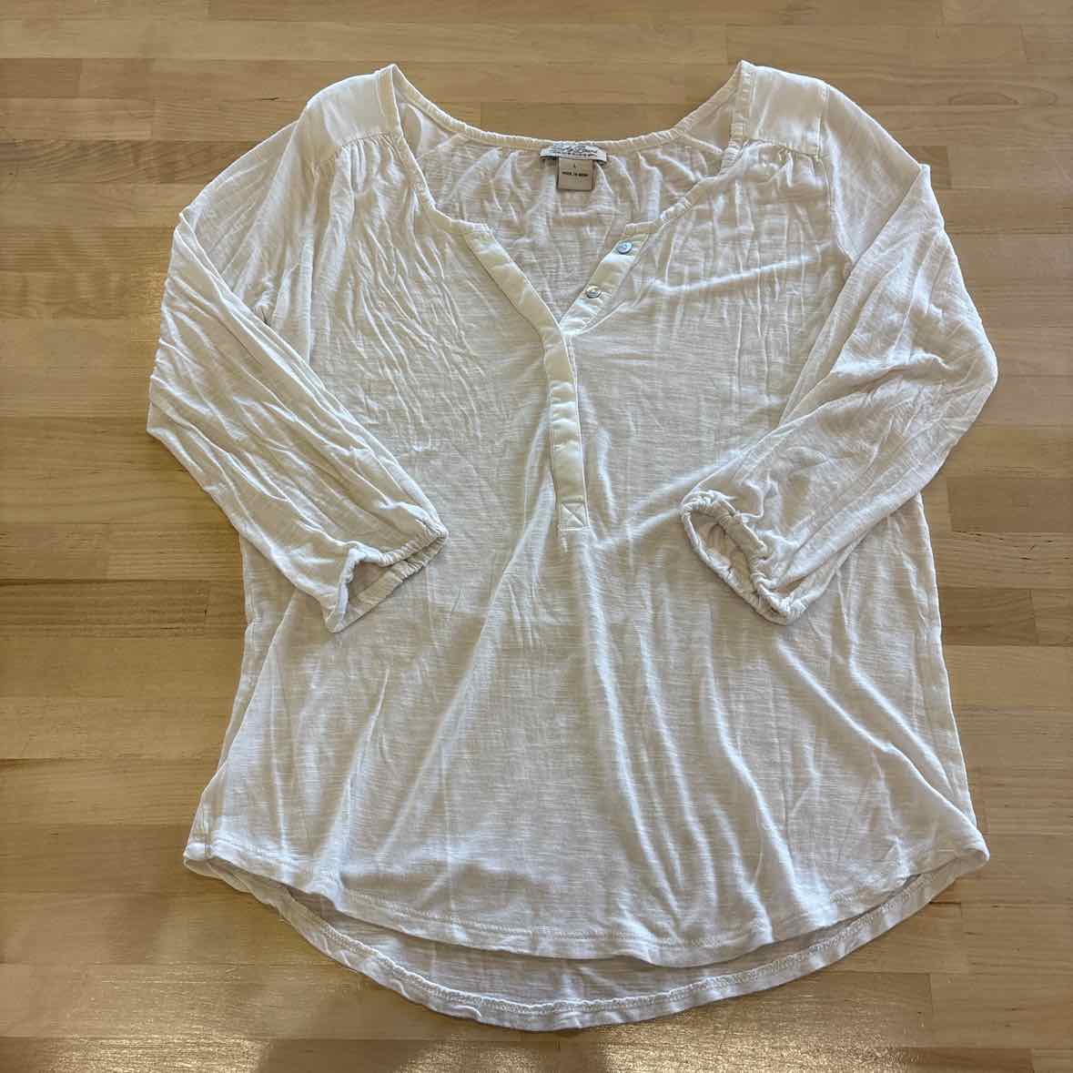 Lucky Brand Size L White Long Sleeve