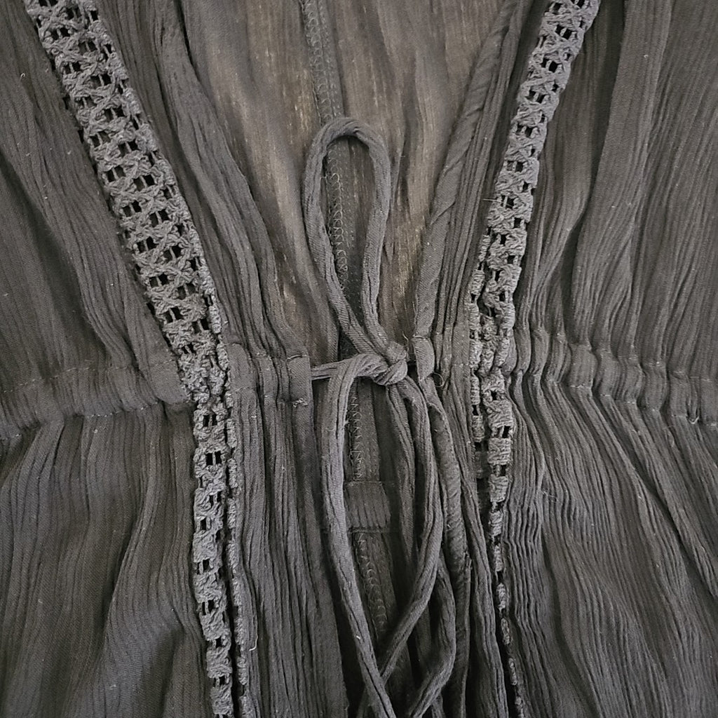 Elan Black Shawl