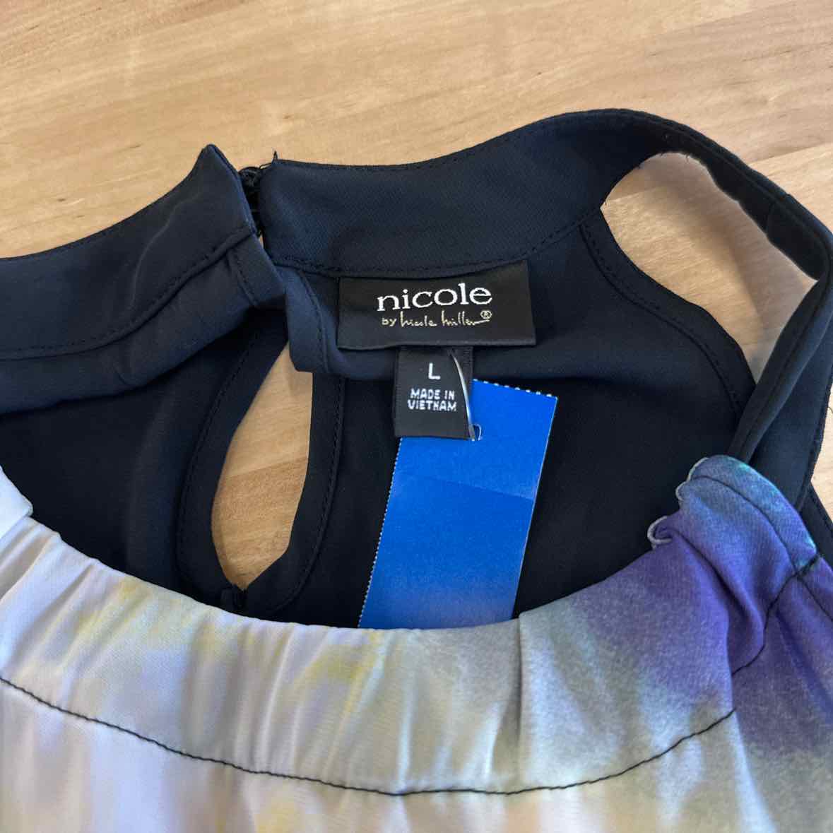 Nicole Size L Multi-Color Sleeveless