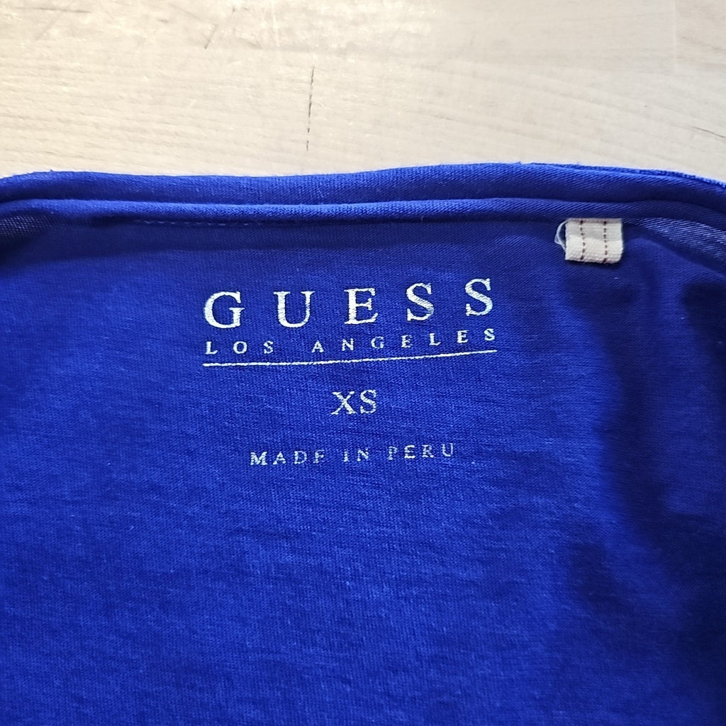Guess Size XS Purple Preloved T-shirt