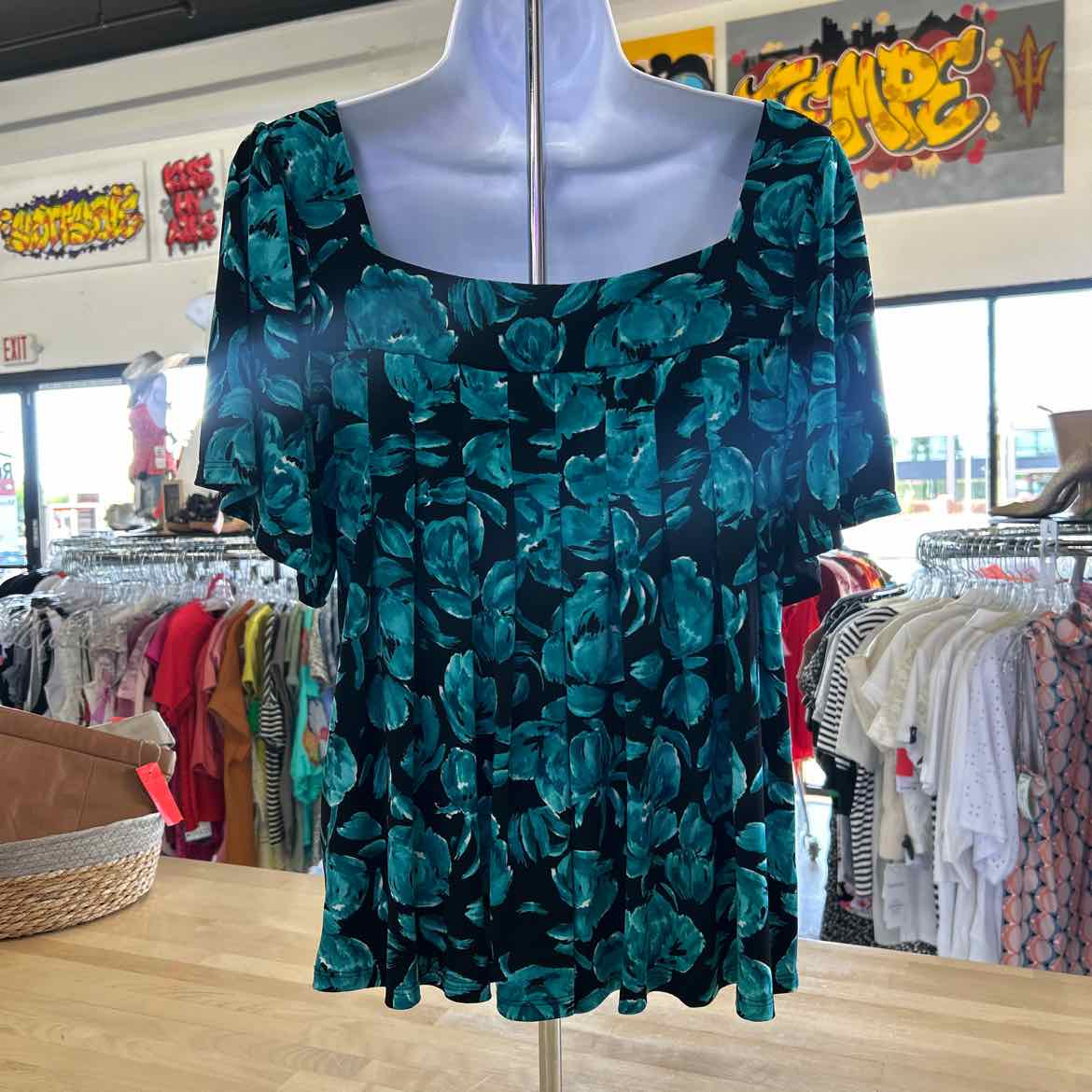 Nine West Size PM Blue/black Polyester Spandex Preloved Blouse SS