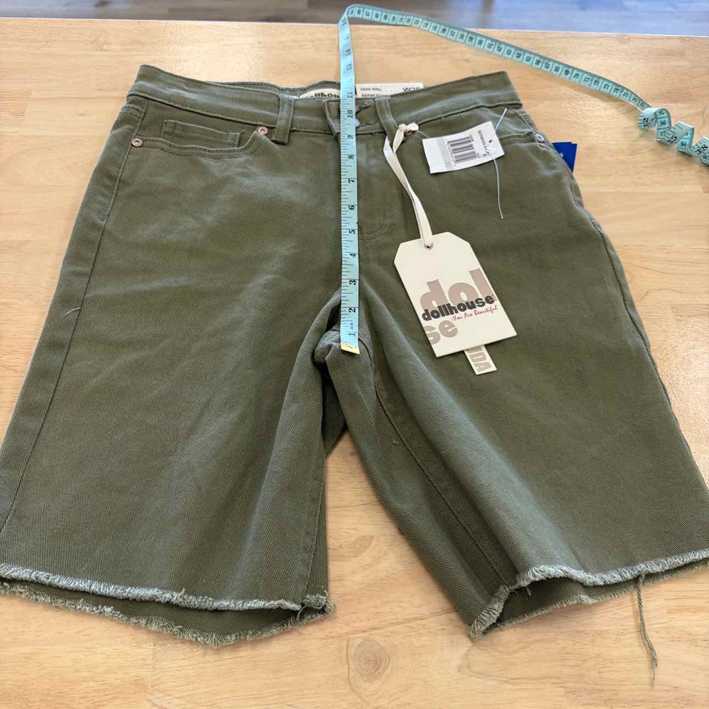 dollhouse Women Size 25 Green New Shorts