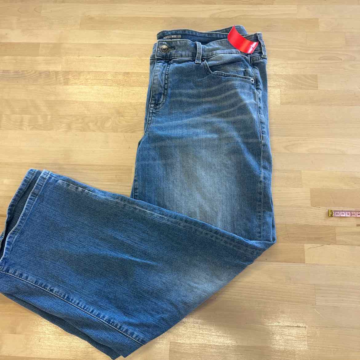 Torrid Size 14 Blue Denim Used Jeans