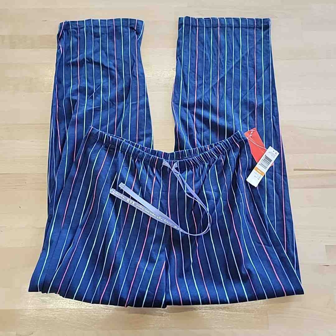 Hue Size S Blue Lounge NWT