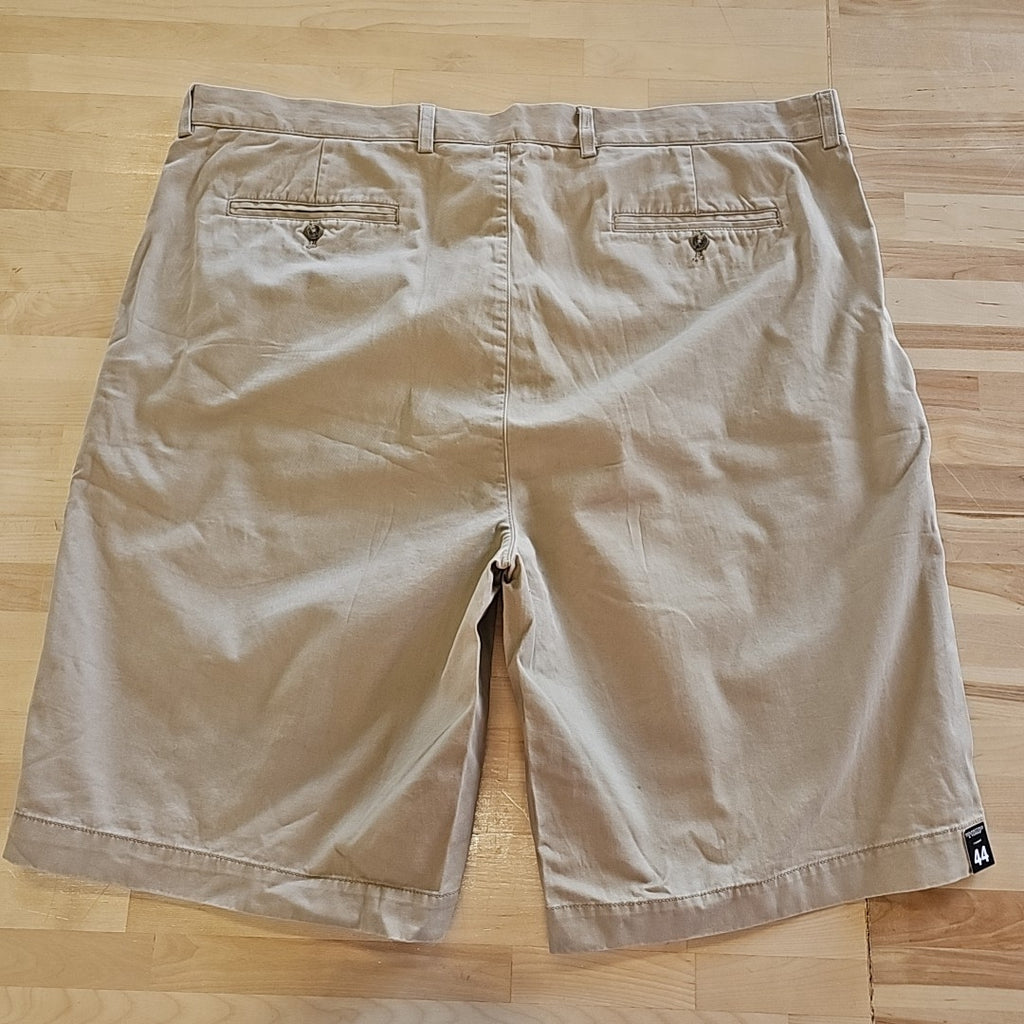 Roundtree & York Men's Size 44 Tan MENS Shorts