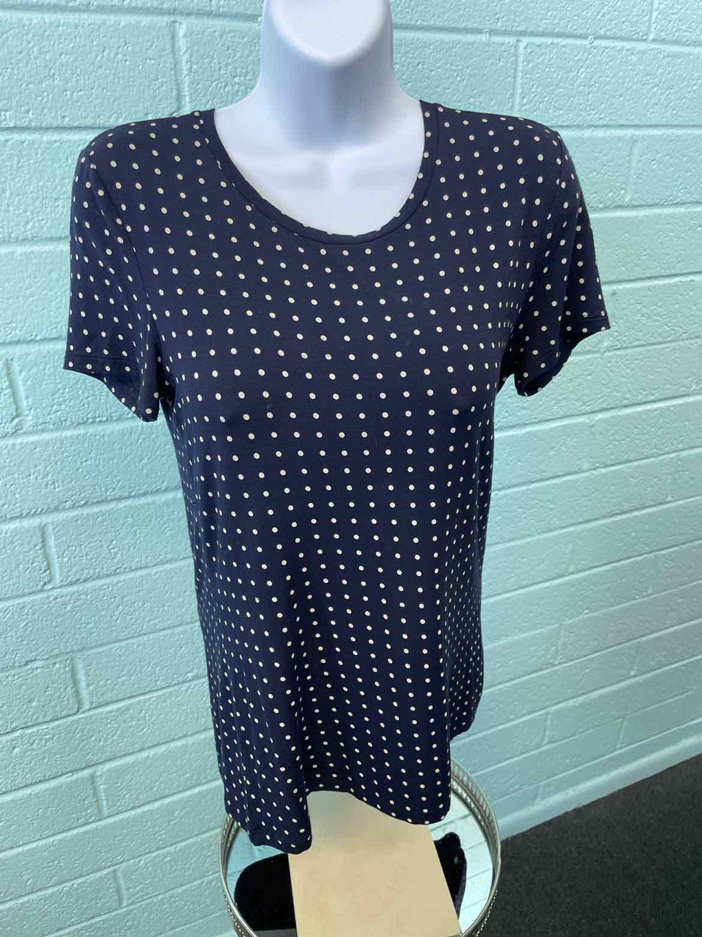 Banana Republic Size XS White and Blue T-shirt