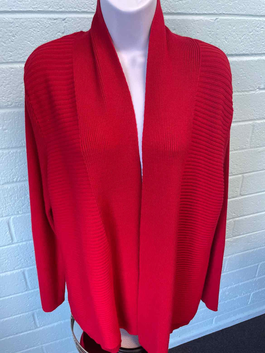 Liz Claiborne Size XL Red Duster
