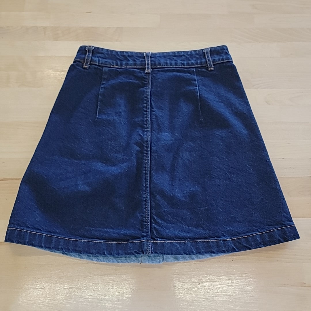 Divided Size 2 Blue Skirt