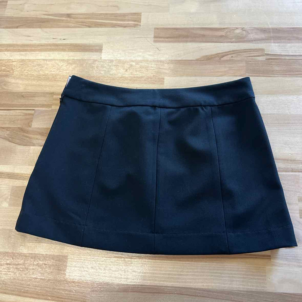 Guess Size 24 Black Skirt