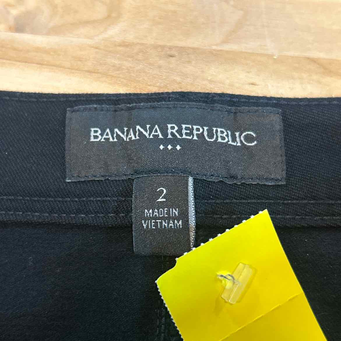 Banana Republic Size 2 Black Preloved Pants