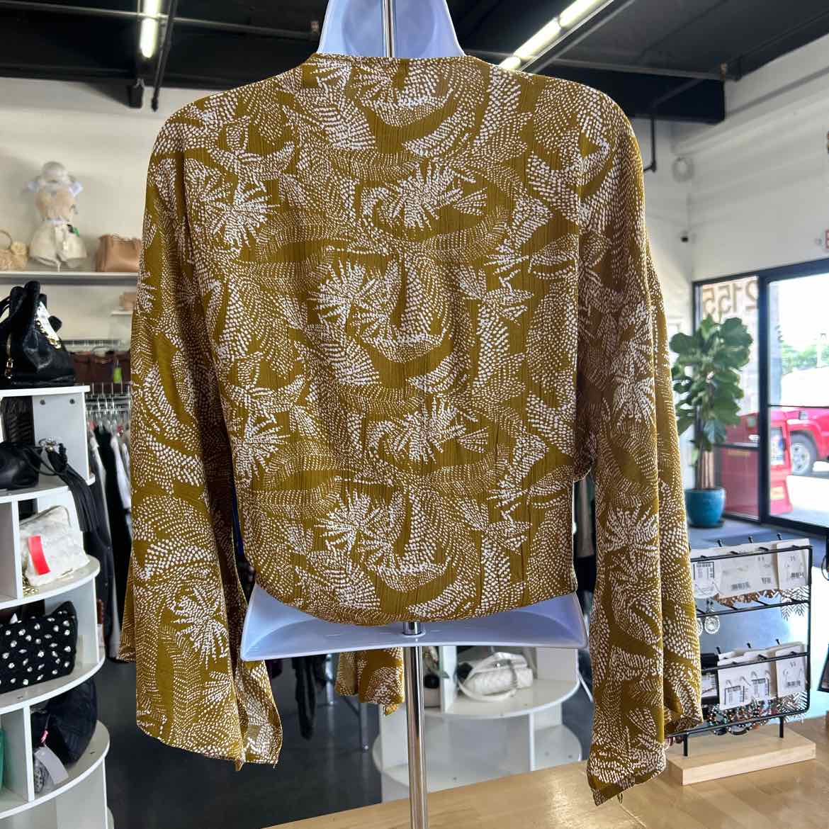 Japna Size S Yellow viscose Preloved Blouse LS