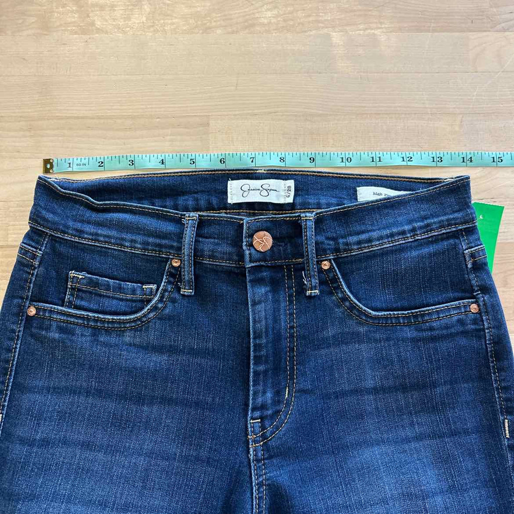 Jessica Simpson Size 6 Dark BLue Denim Preloved Jeans