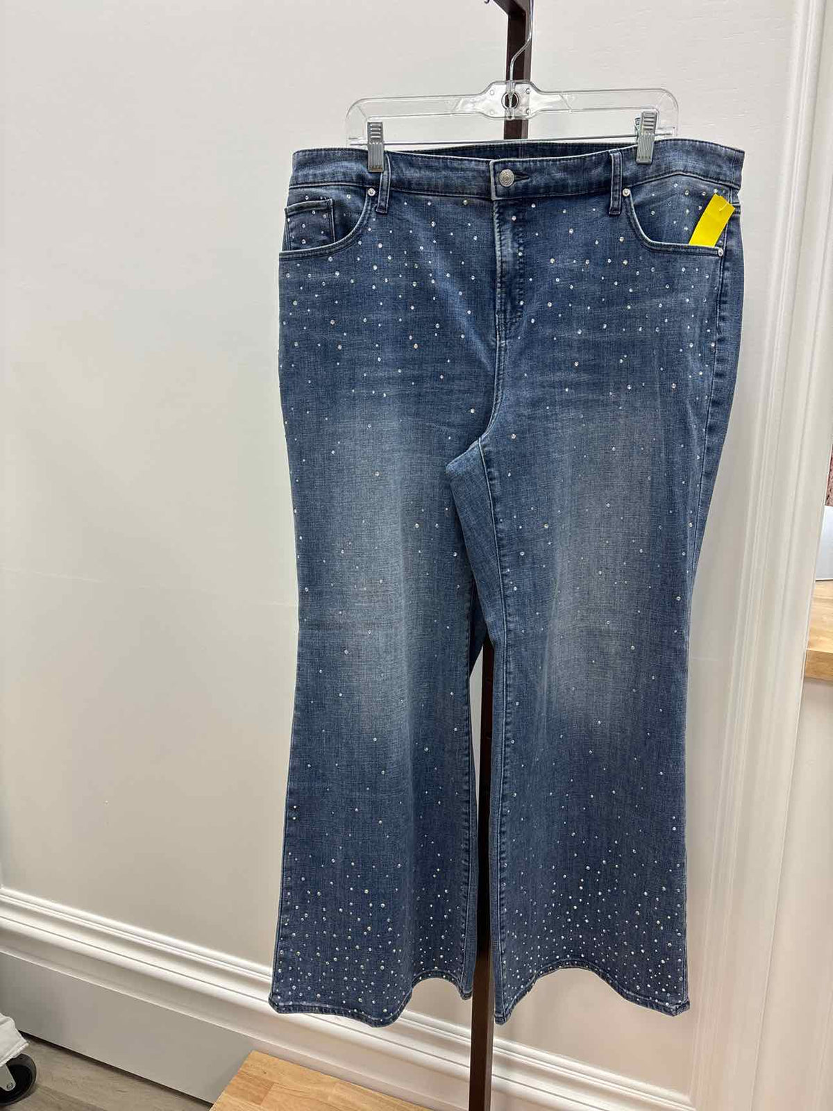 Chico's Size 3.5 (18) Blue Denim Preloved Jeans
