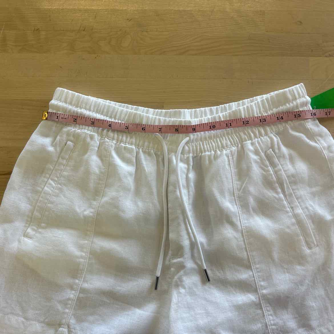 Athleta Women Size M White Preloved Shorts