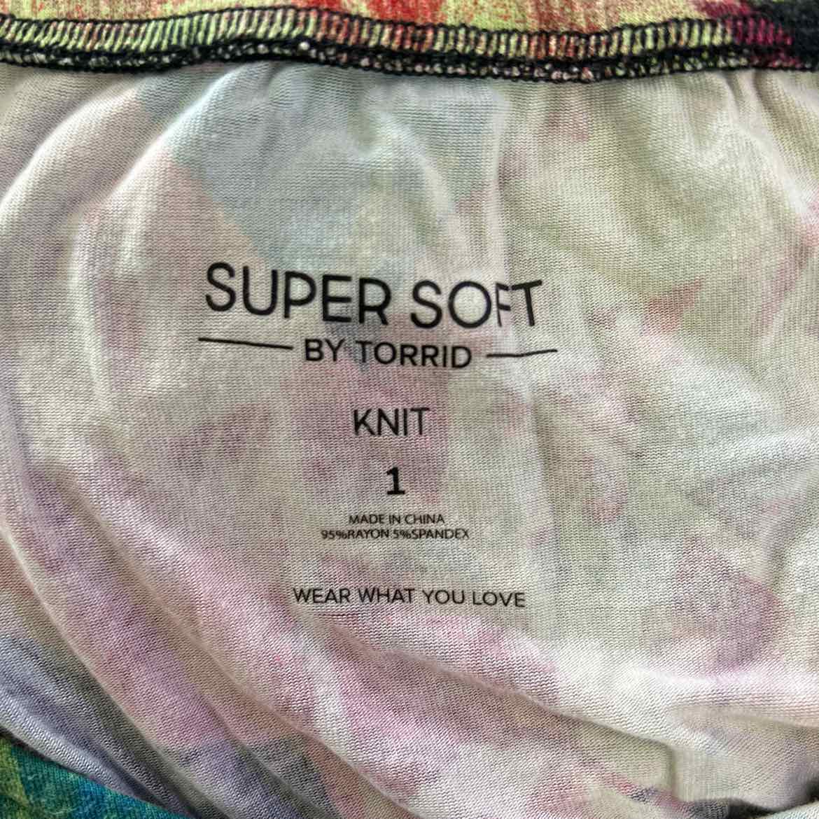 Torrid Size 1 Multi-Color Used Dress