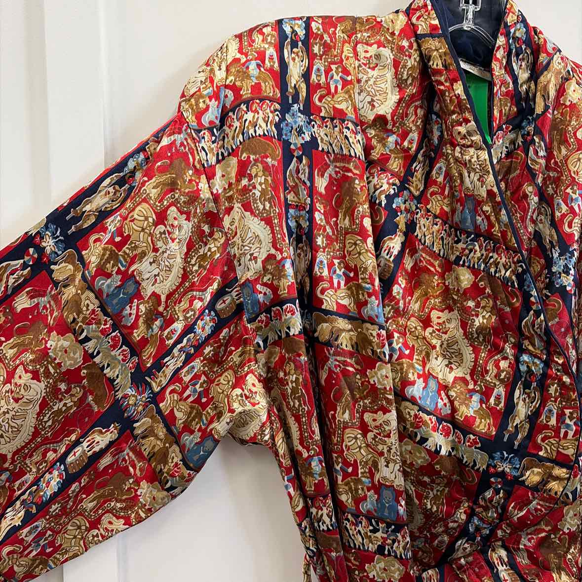 Victoria Secret Size M Blue & Gold Preloved Robe