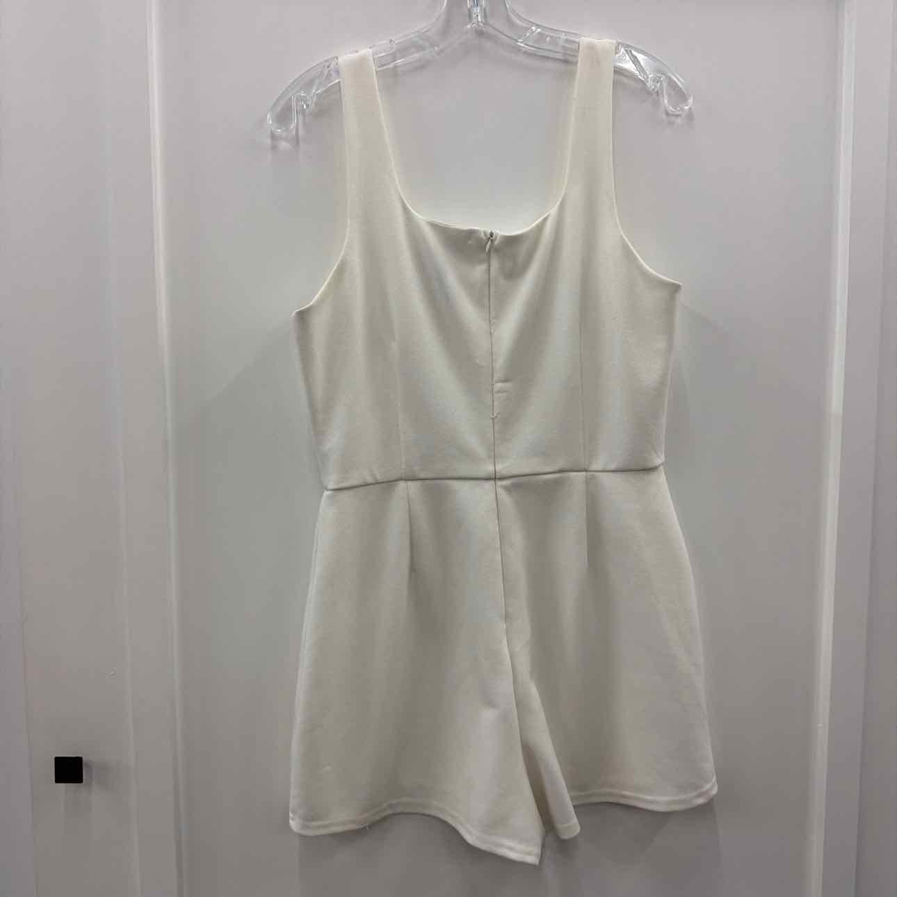 Big Waterblue Sky Size L White Preloved Dress