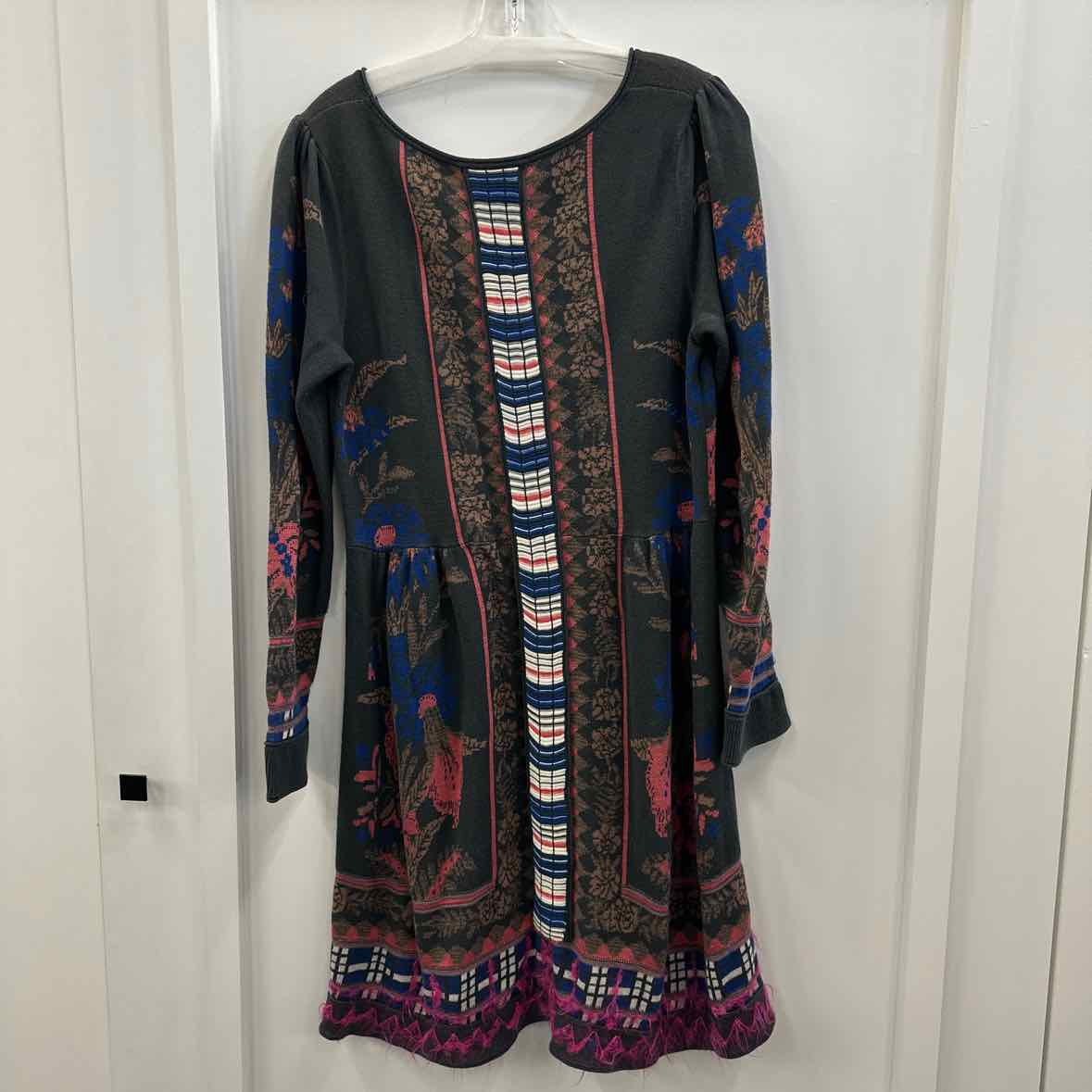 Knitted & Knotted Size L Gray Dress