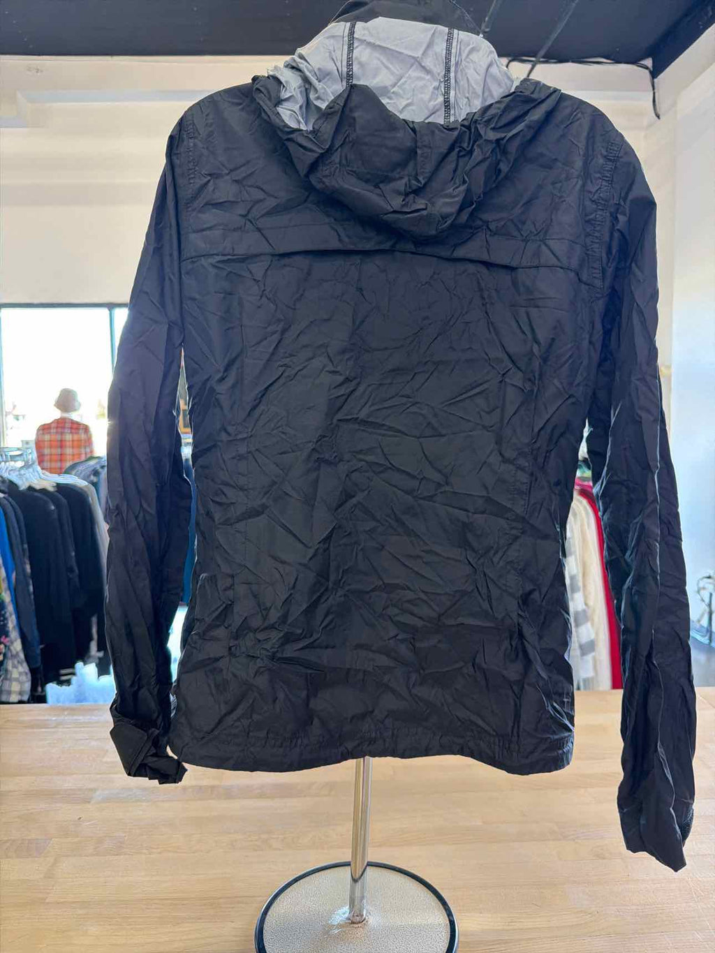 Columbia Size M Black Jacket