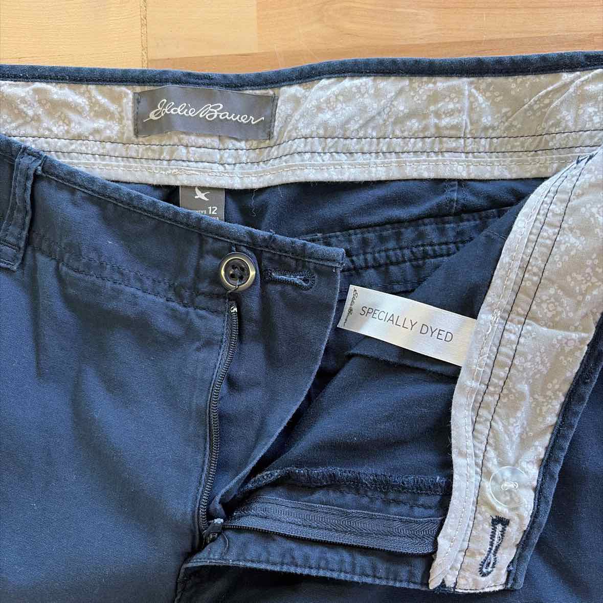 Eddie Bauer Women Size 12 Blue Preloved Shorts
