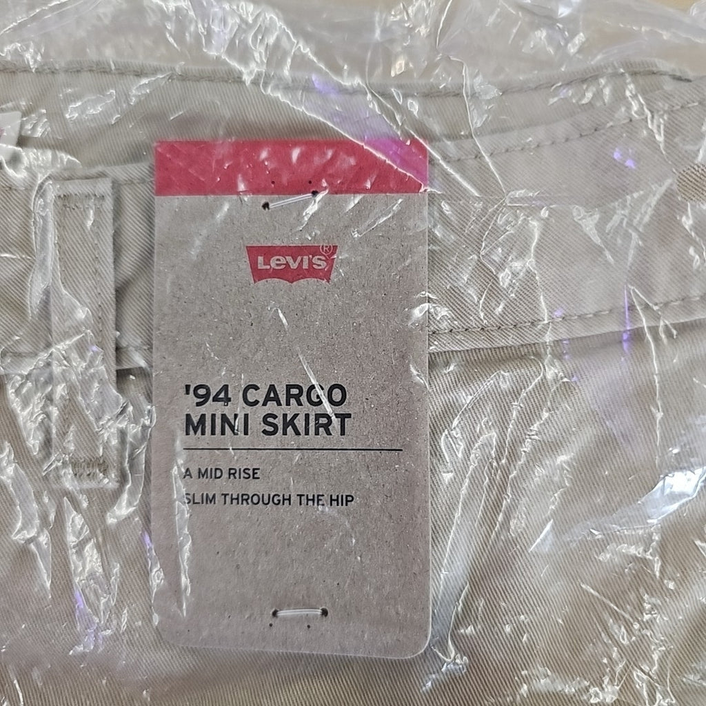 Levi's '94 Cargo Mini Skirt