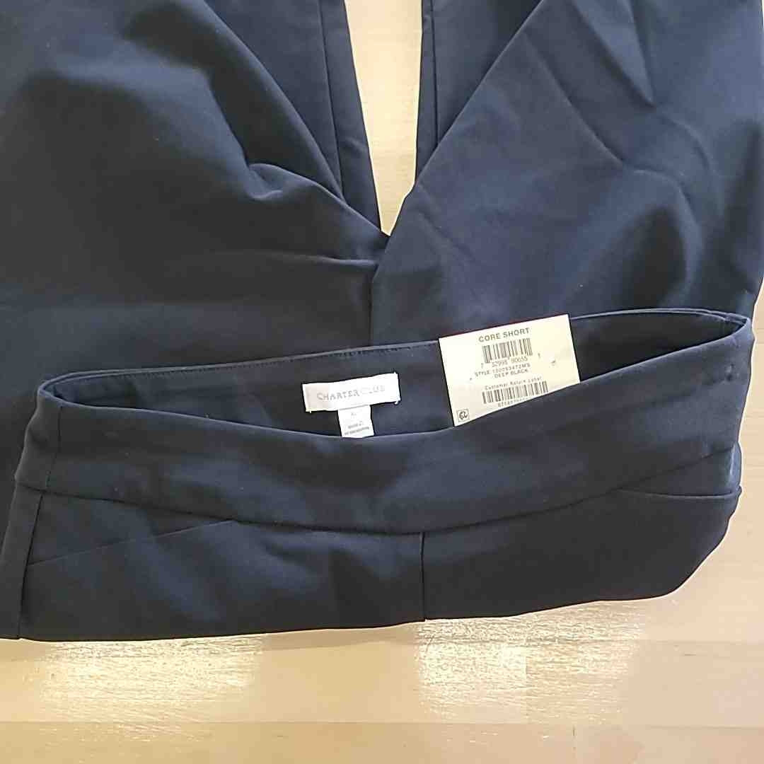 Charter Club Size XS Black Pull-on Bermuda Shorts NWT