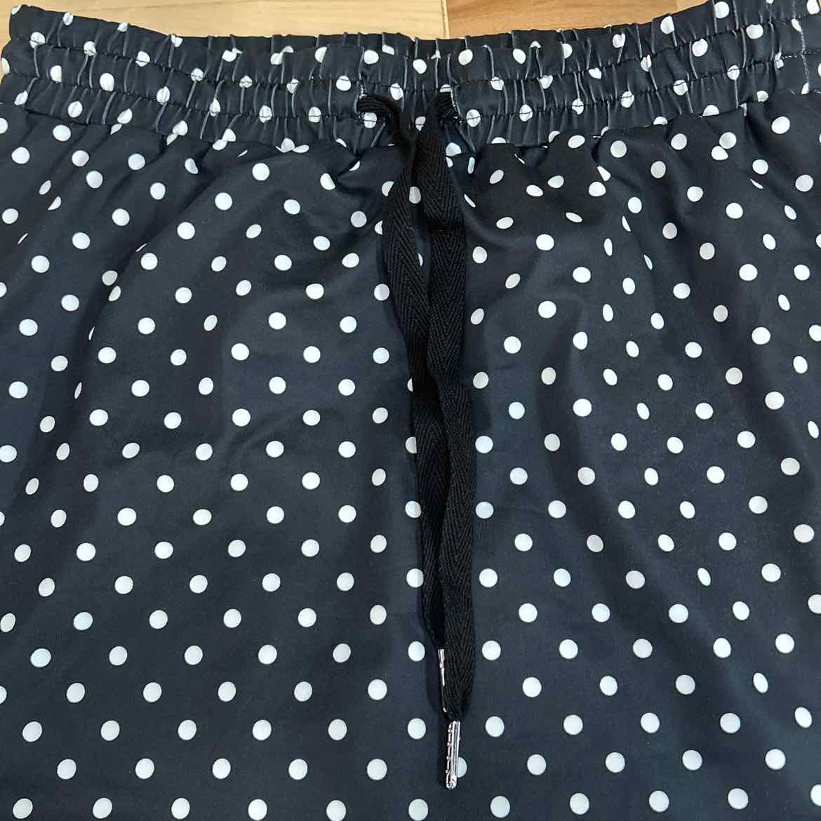 Niashot Size M Black White Preloved 2 pc Dress Set