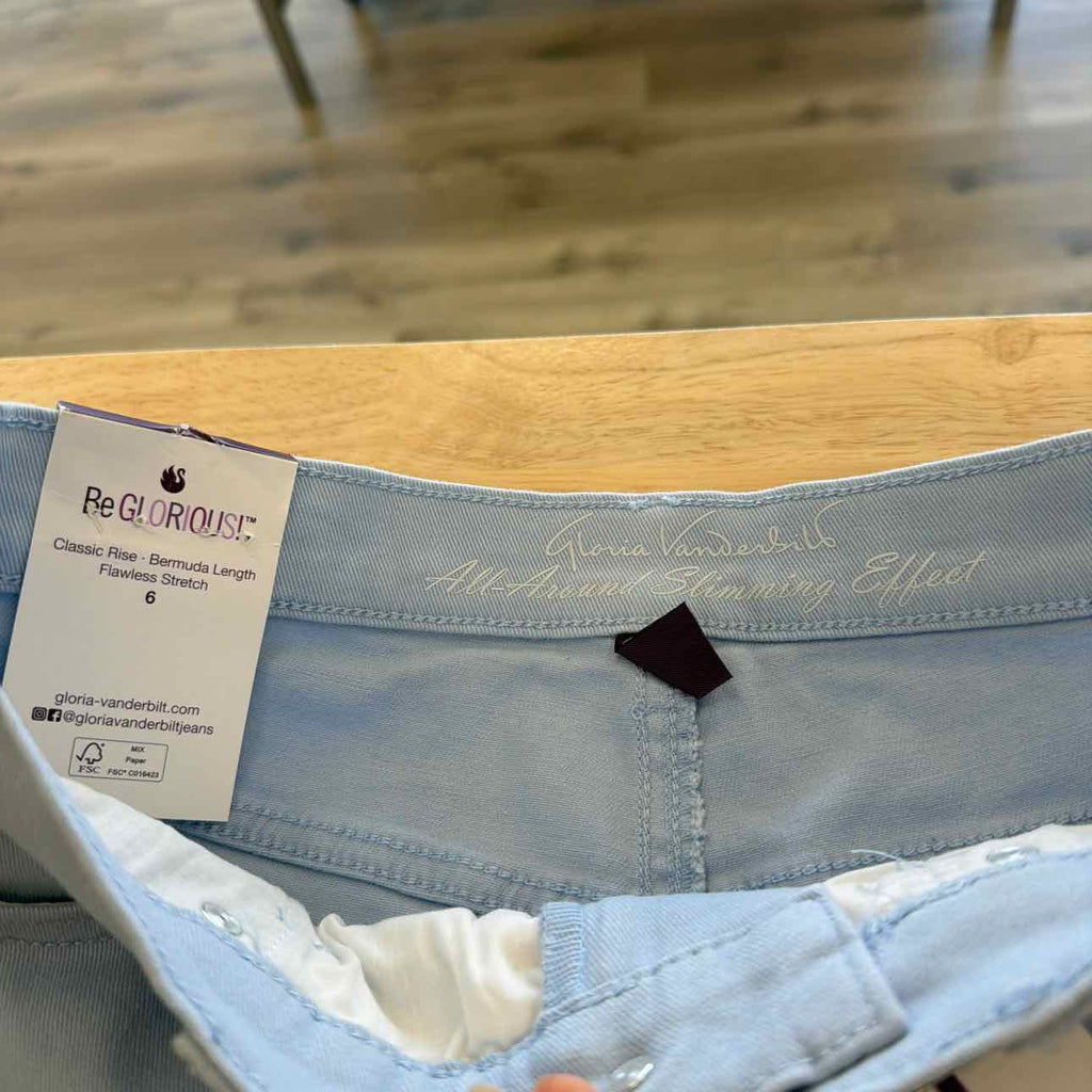 Gloria Vanderbilt Women Size 6 Blue New Shorts