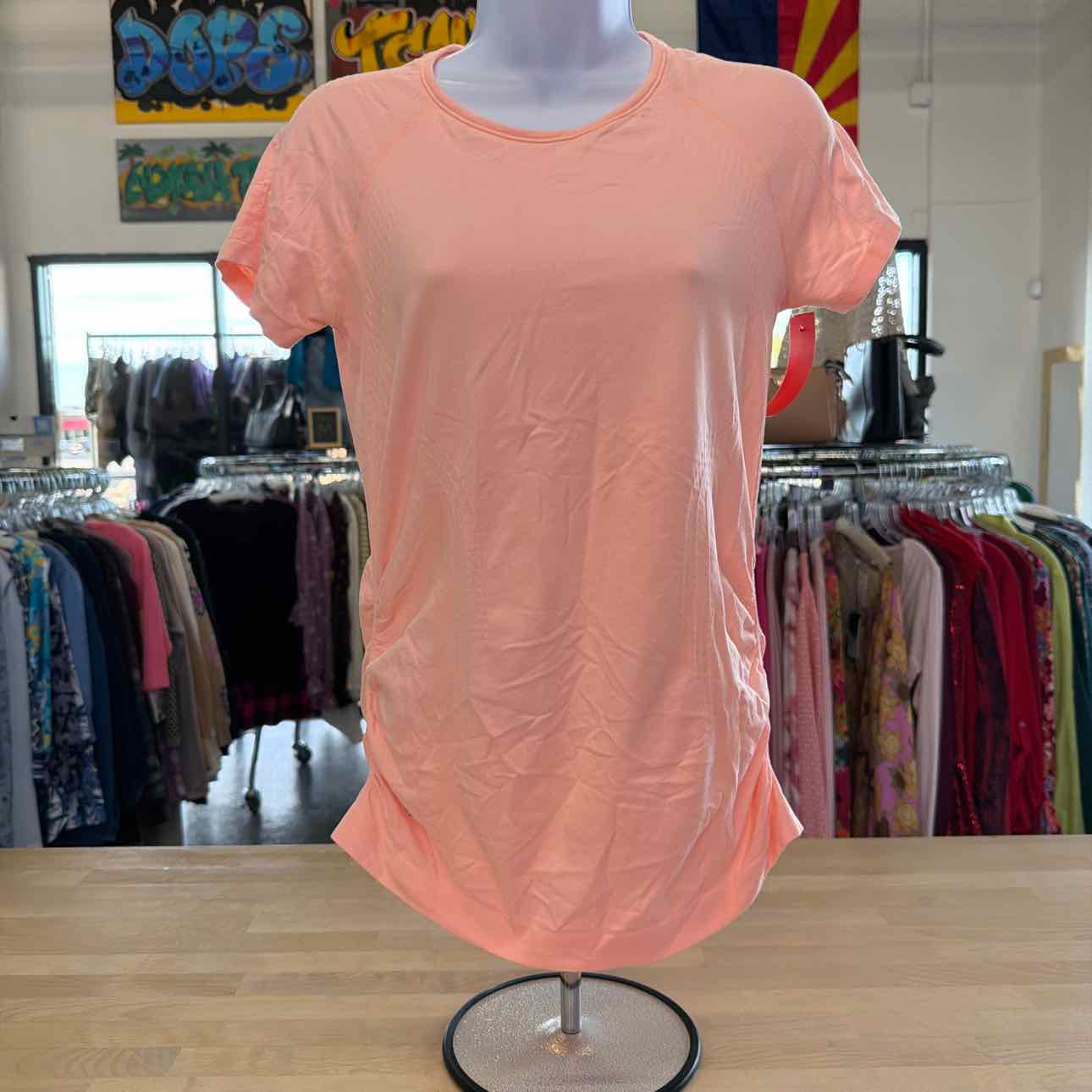 Athleta Size M Peach Used Shirt