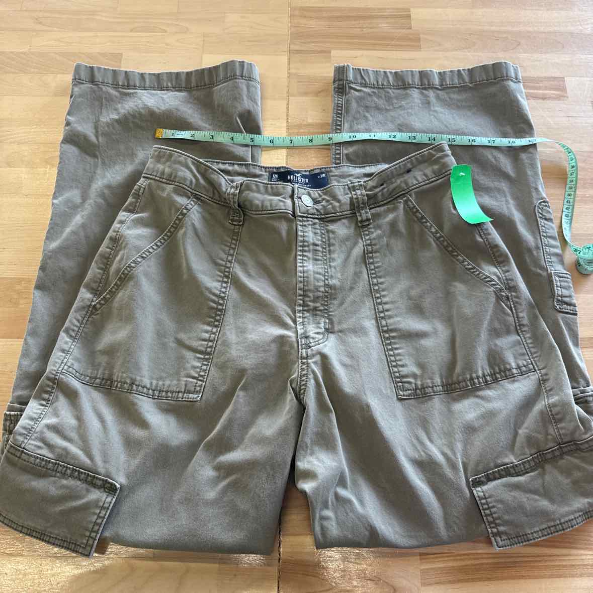 Hollister Size 12 Green Preloved Pants