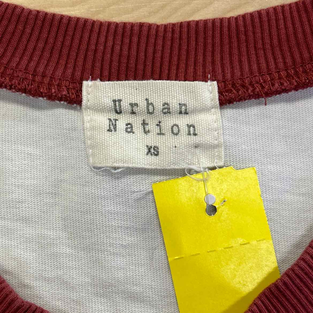 Urban Nation Size XS White Crop Top