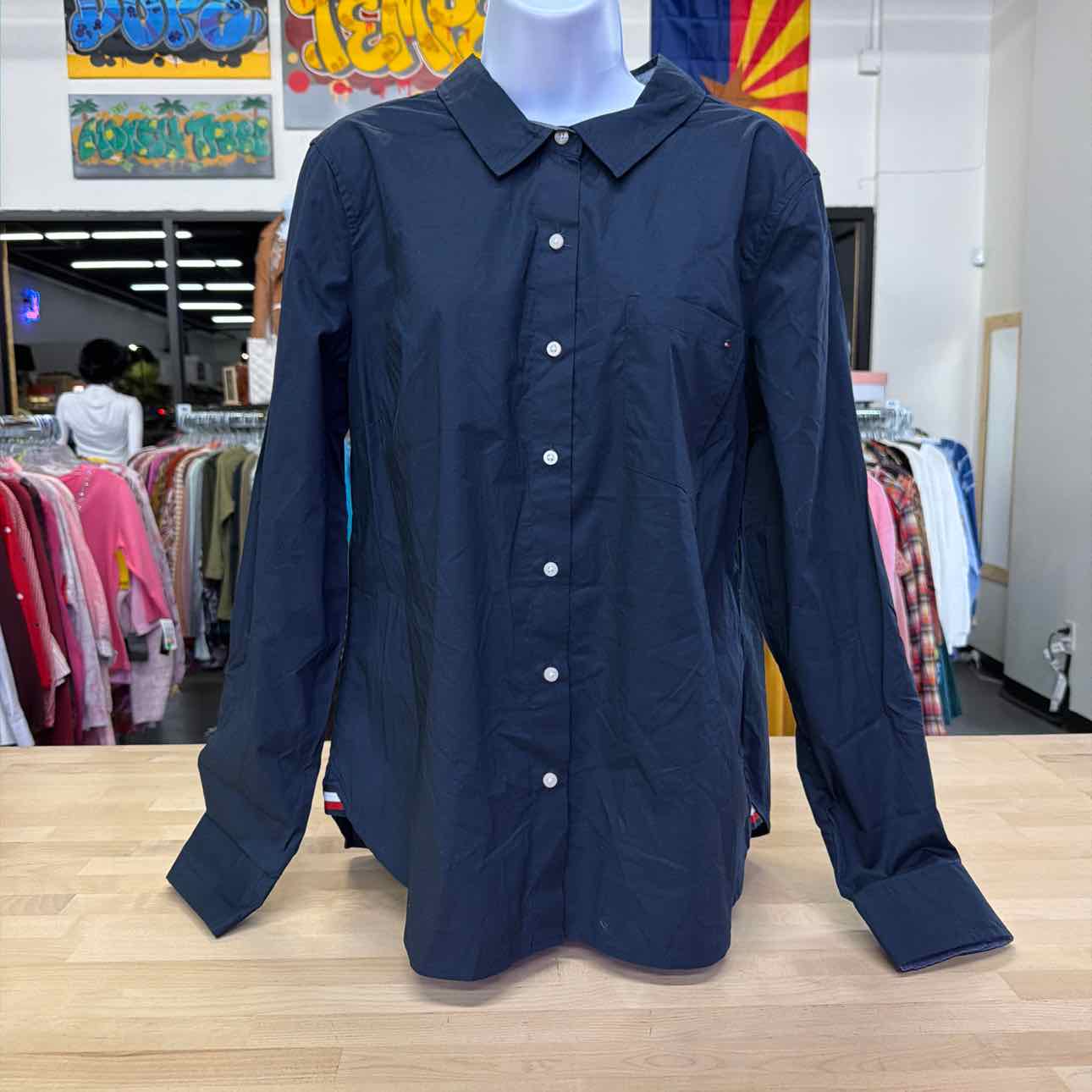 Tommy Hilfiger Women's Cotton Roll-Tab Button-up Shirt