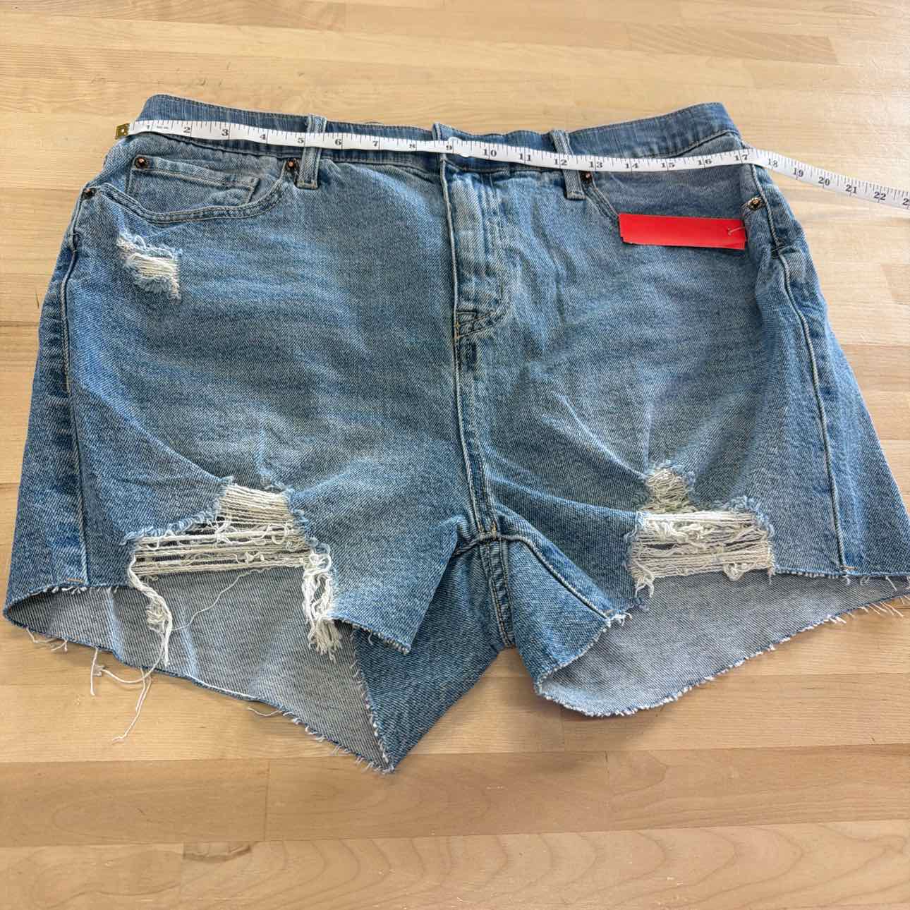 Torrid Size 12 Blue Denim Used Shorts