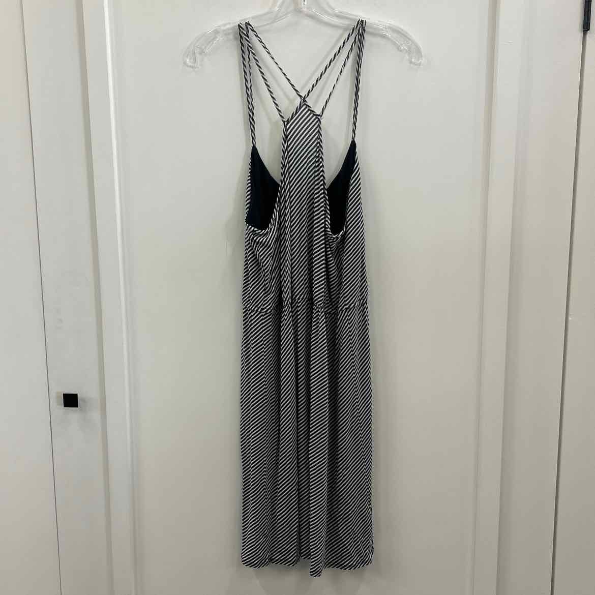 Loft Size M Black/White Preloved Dress