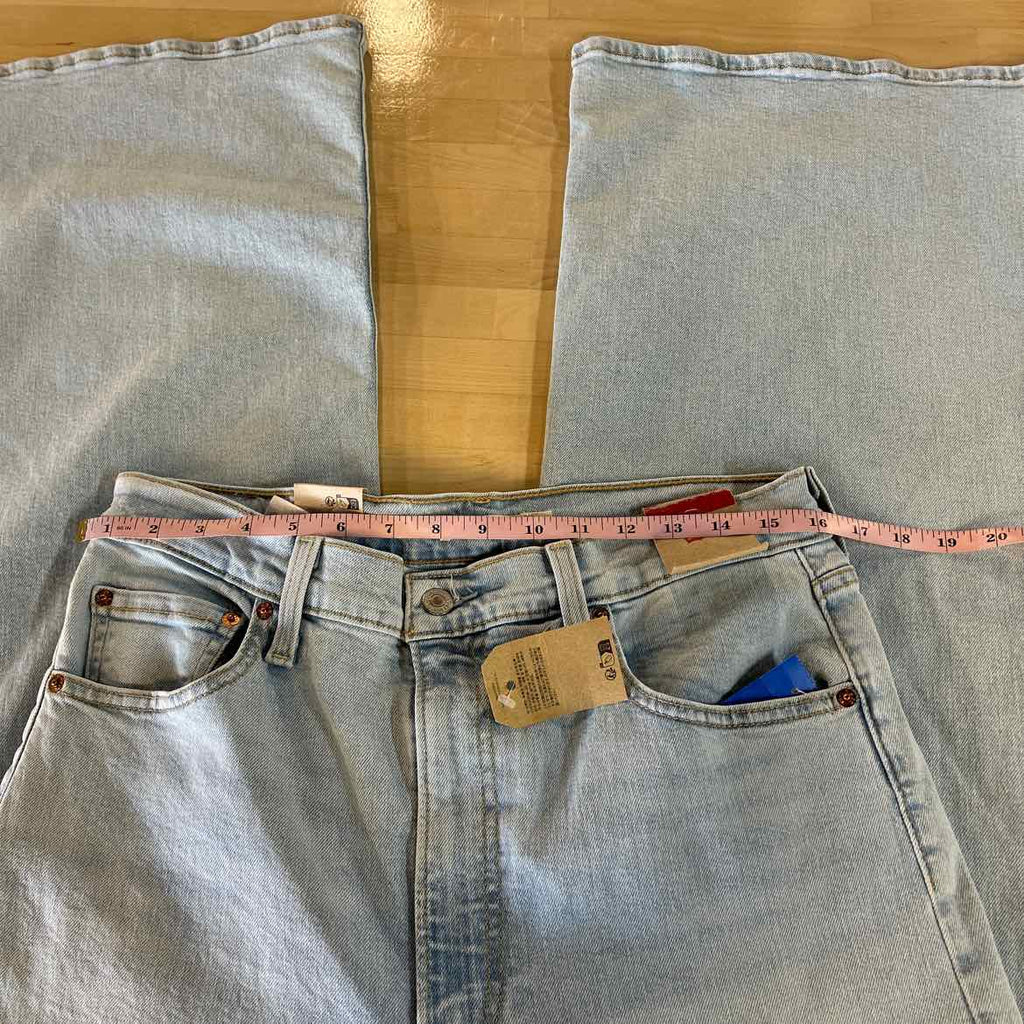 Levi's Size 32x32 Ribcage Bell High-Rise Flare-Leg Jeans - the Bells and Whistle