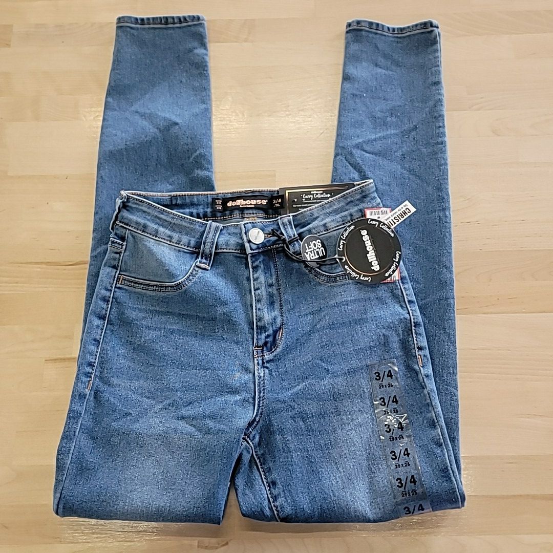 dollhouse Size 3/4 Blue Jeans Christina Curvy Collection Skinny NWT