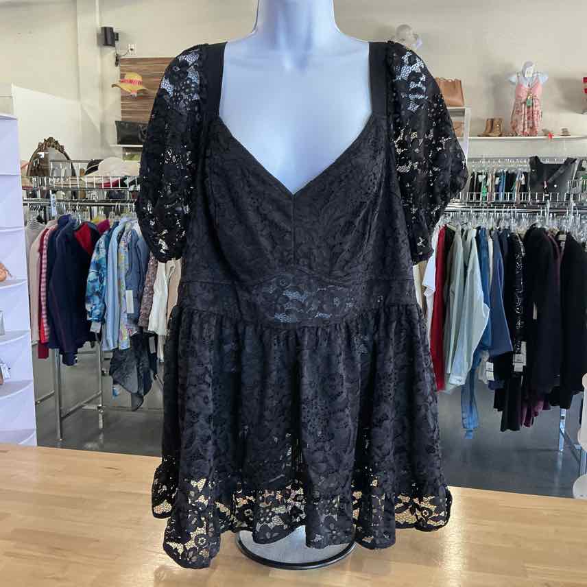 Torrid Size L Black Lace New Blouse SS