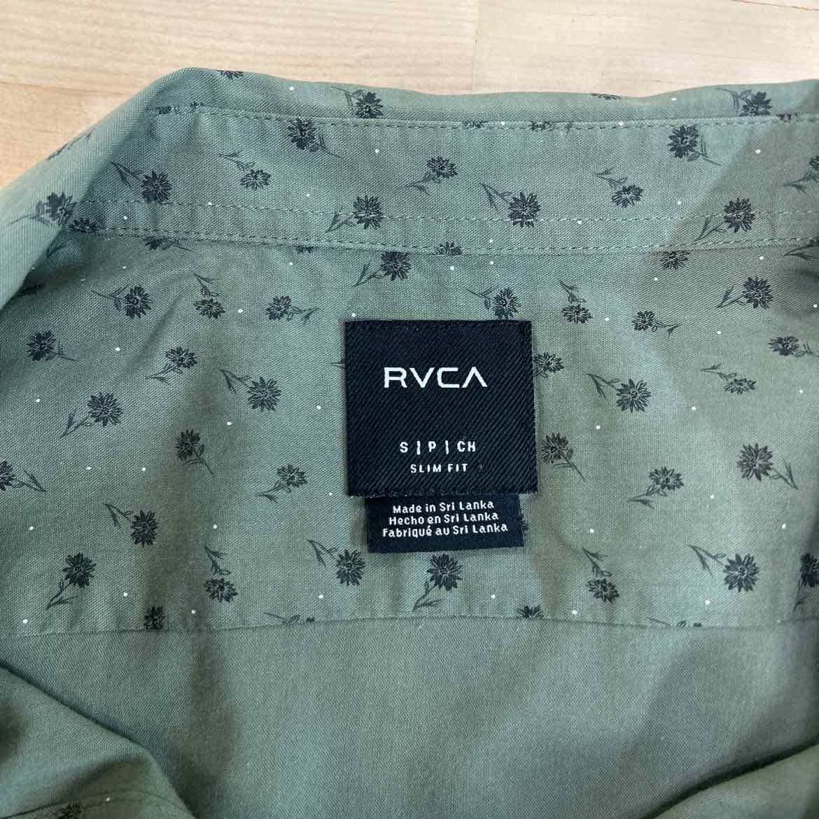 RVCA Size S Green Preloved MENS Button Down Shirt
