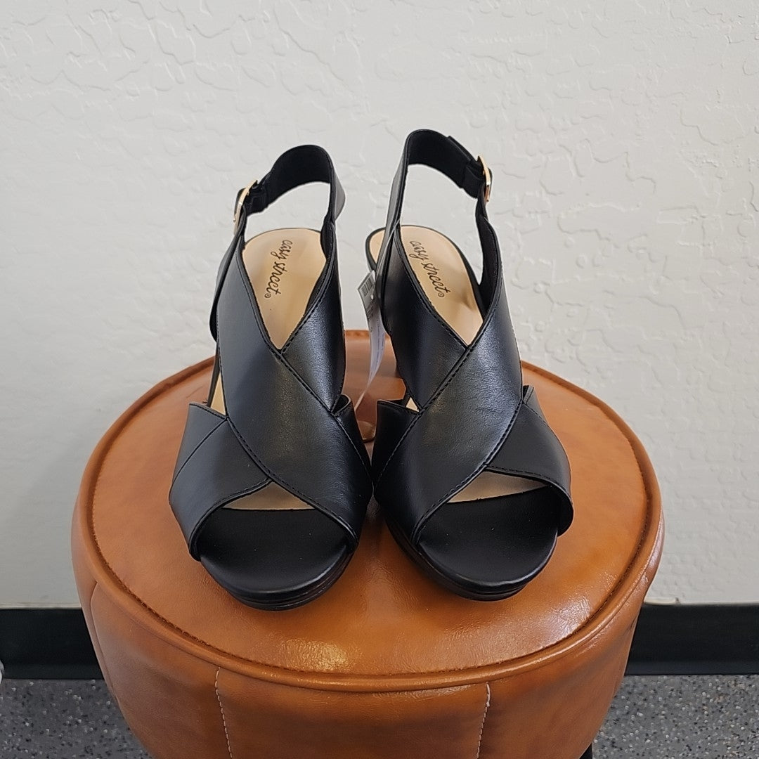 Easy Street Shoe Size 9 Black Heels