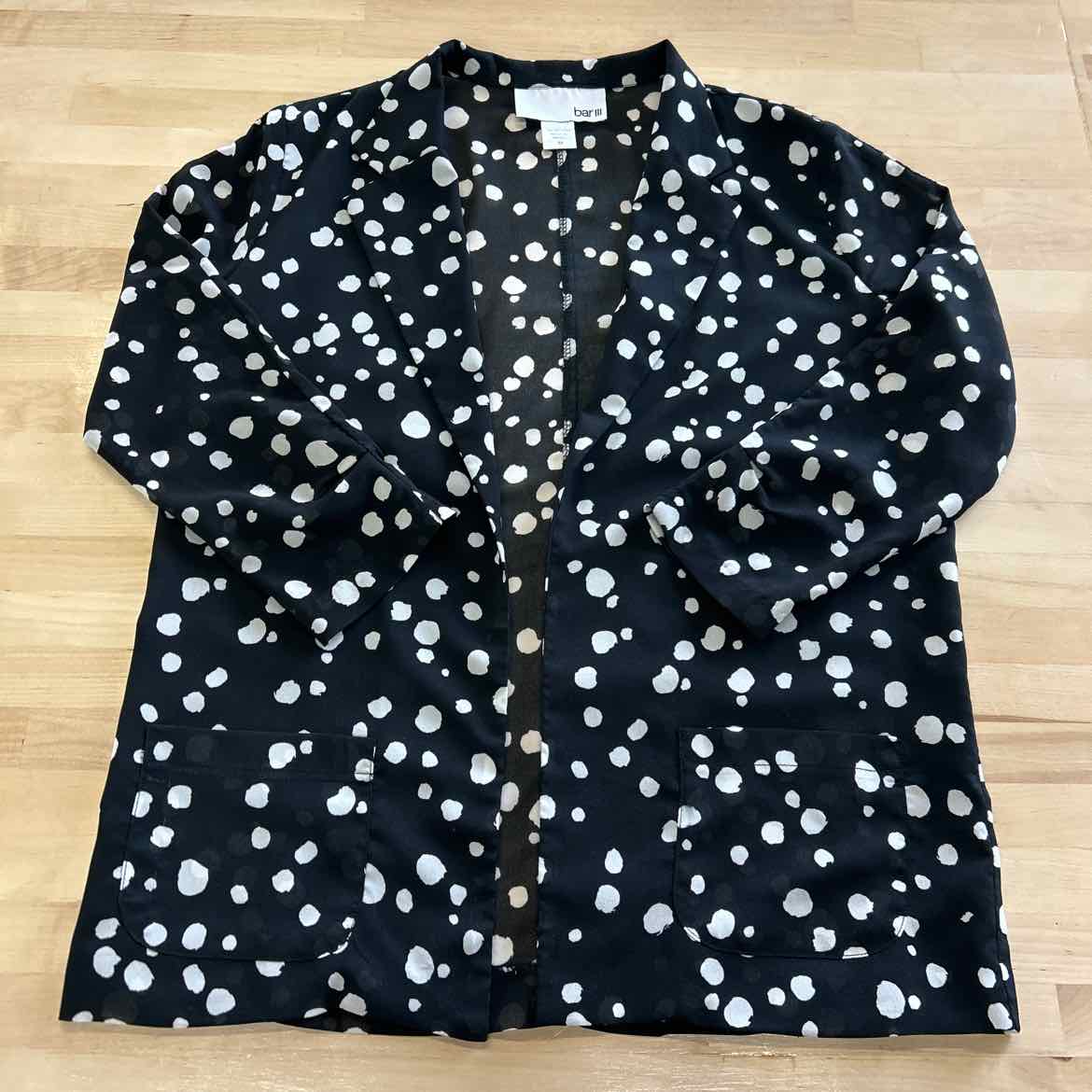 Bar III Size M BLACK & WHITE Long Sleeve