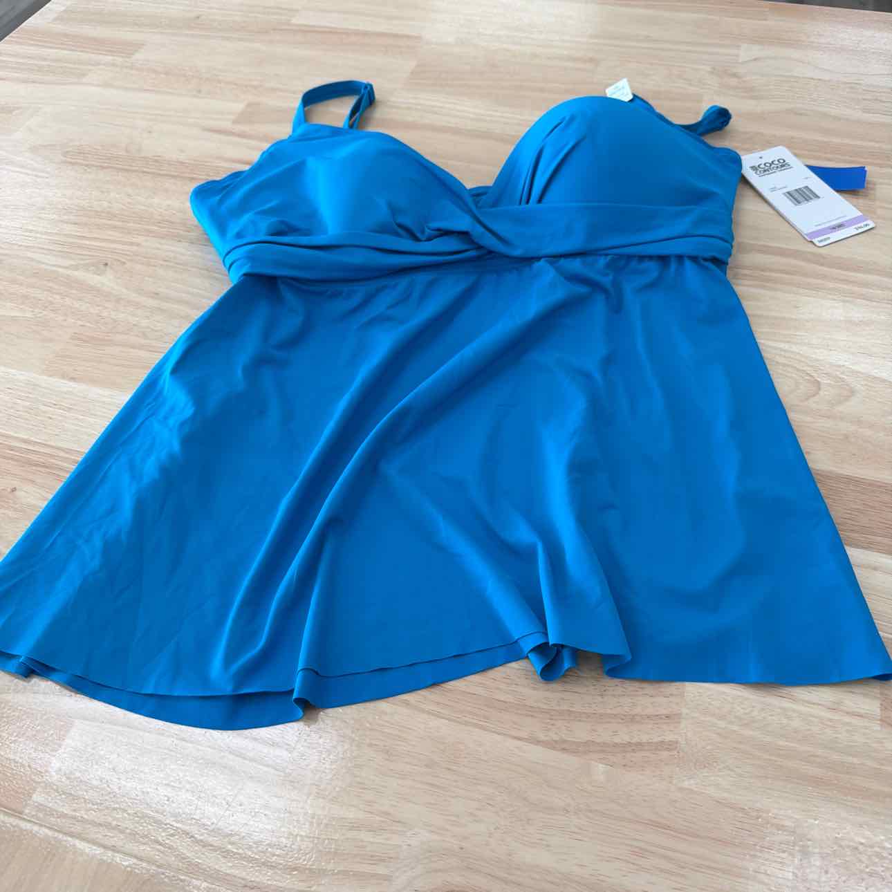coco contours 38D blue swimsuit top