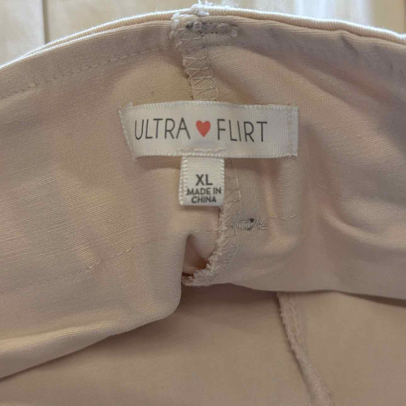 Ultra Flirt Juniors' Pleated Raw-Edge-Hem Mini Skort