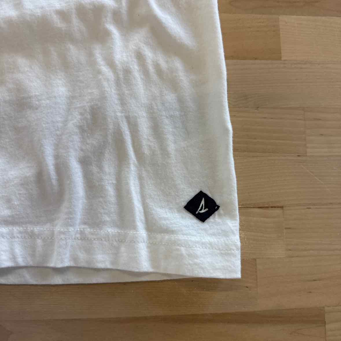Sperry Size M White T-shirt