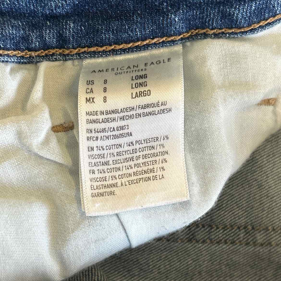 American Eagle Size 8 Blue Denim Preloved Jeans