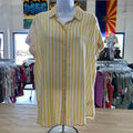 beach lunch lounge Size M yellow & white Preloved Button Down SS
