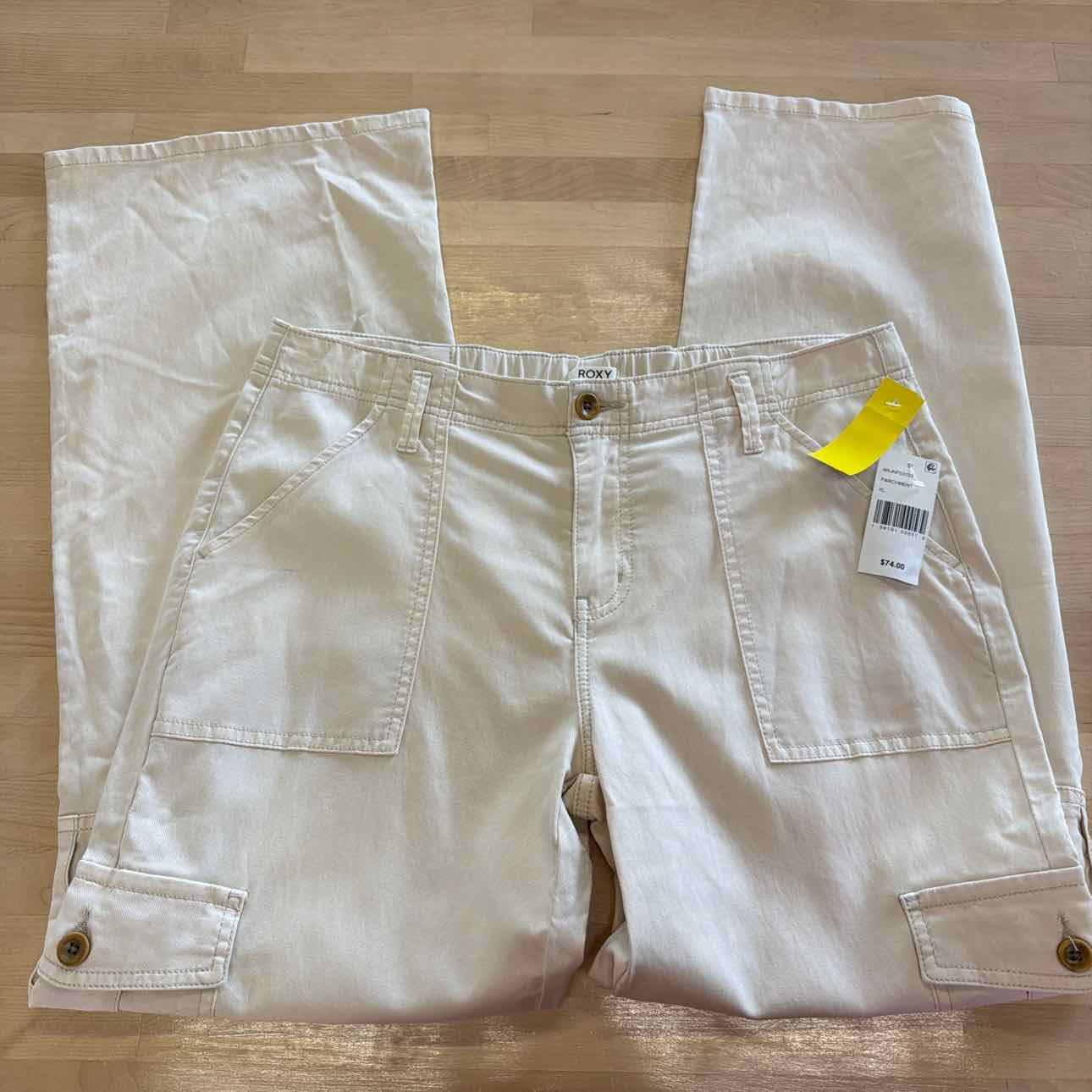 Roxy Juniors' Come and Chill Mid-Rise Cargo Pants