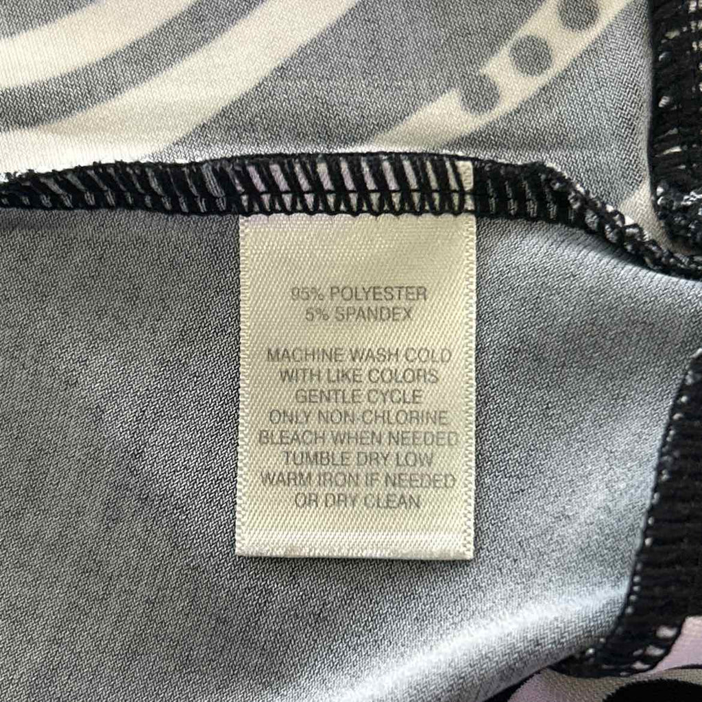 White House Black Market Size M BLACK & WHITE Preloved Blouse LS