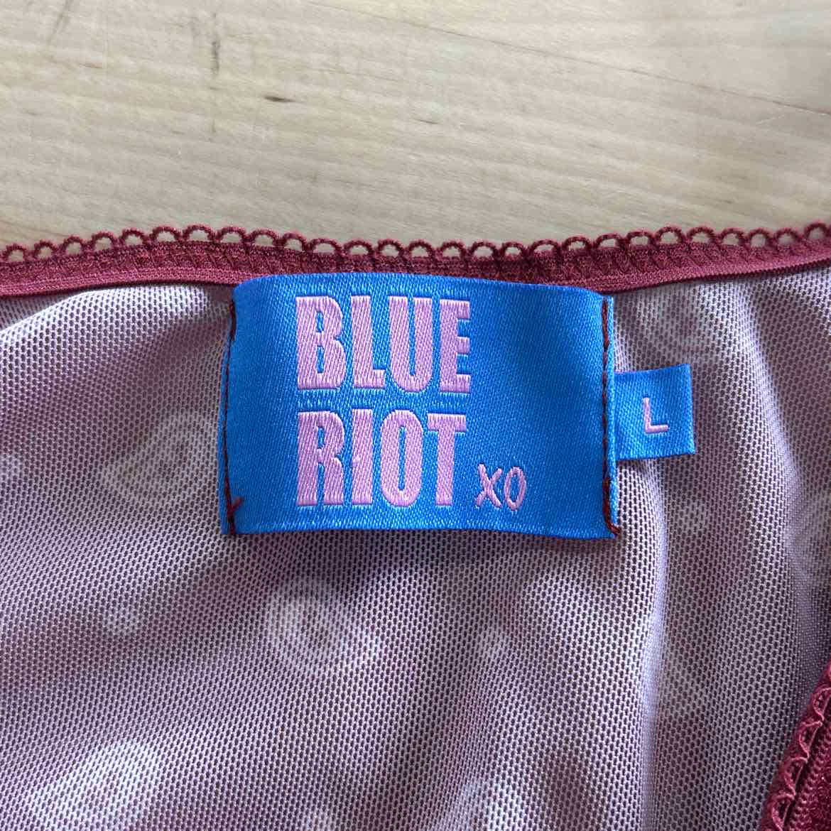 Blue Riot Size L Red Preloved Tank