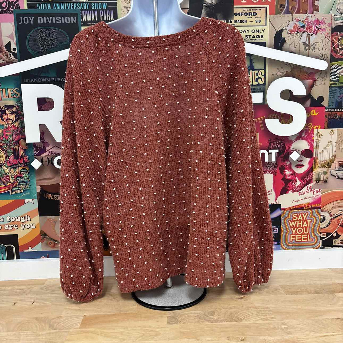 Flower & Feather Size L Brick orange & white Knit Knit Top