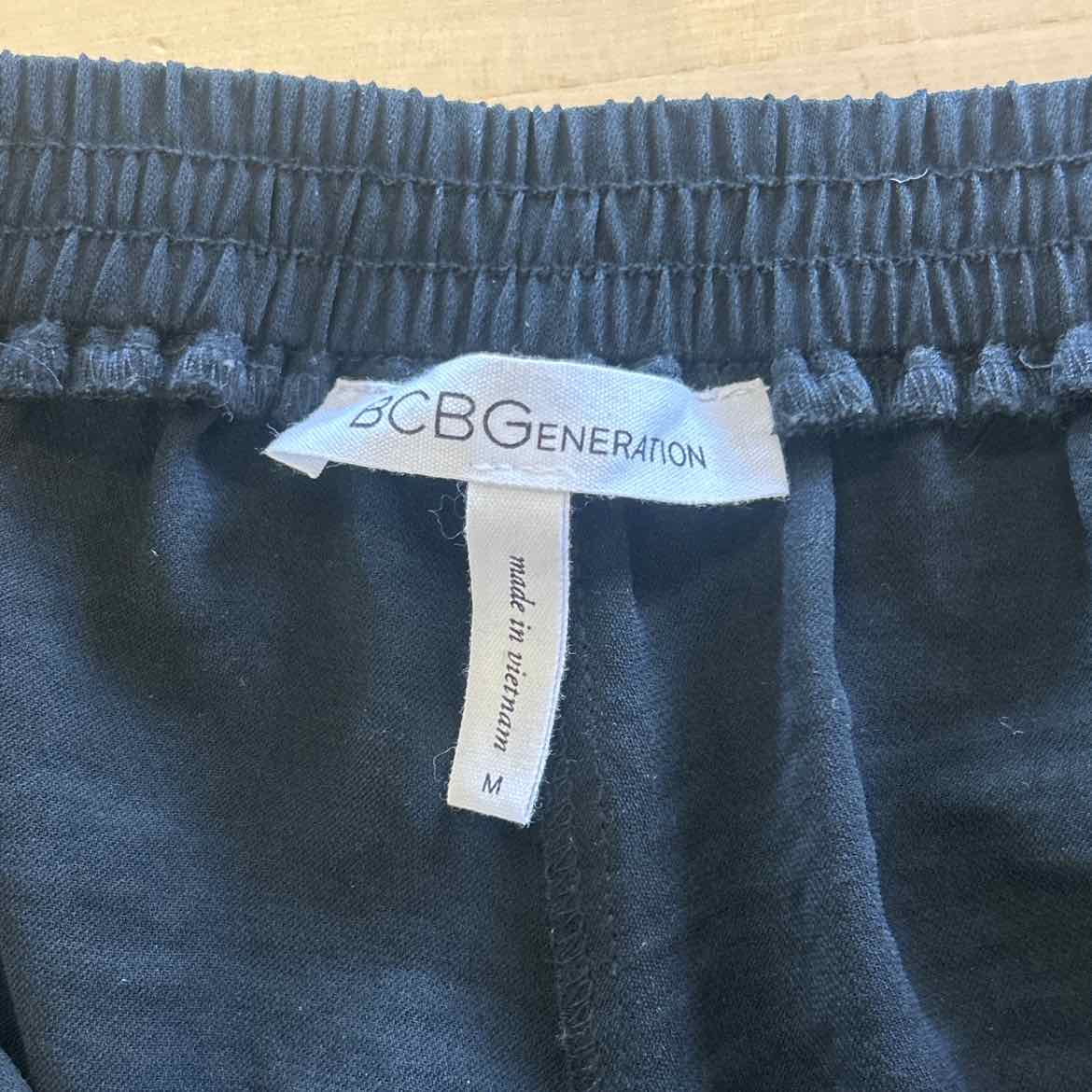 BCBGeneration Size M Black Preloved Pants